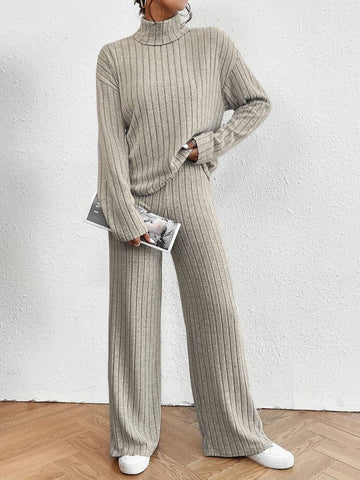 Women's Two-Piece Set - Ribbed Knit - Long Sleeve Top & Wide Leg Pants - Elegant Loungewear