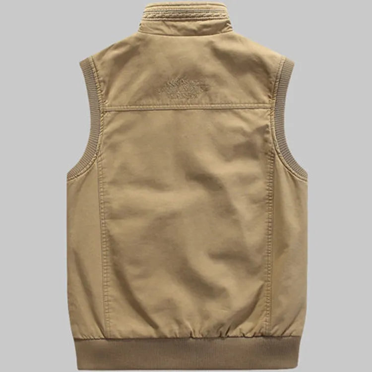 Men's utility vest for rugged outdoor style