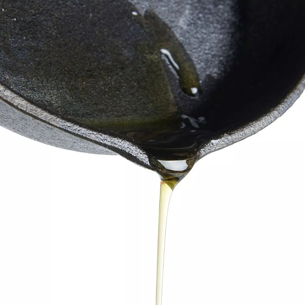 Textured Cast Iron Dual Spout Frying Pan