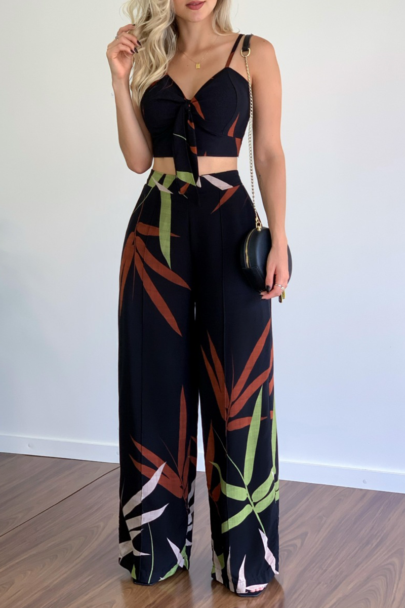 Vera - stylish spaghetti strap crop top and wide leg pants set