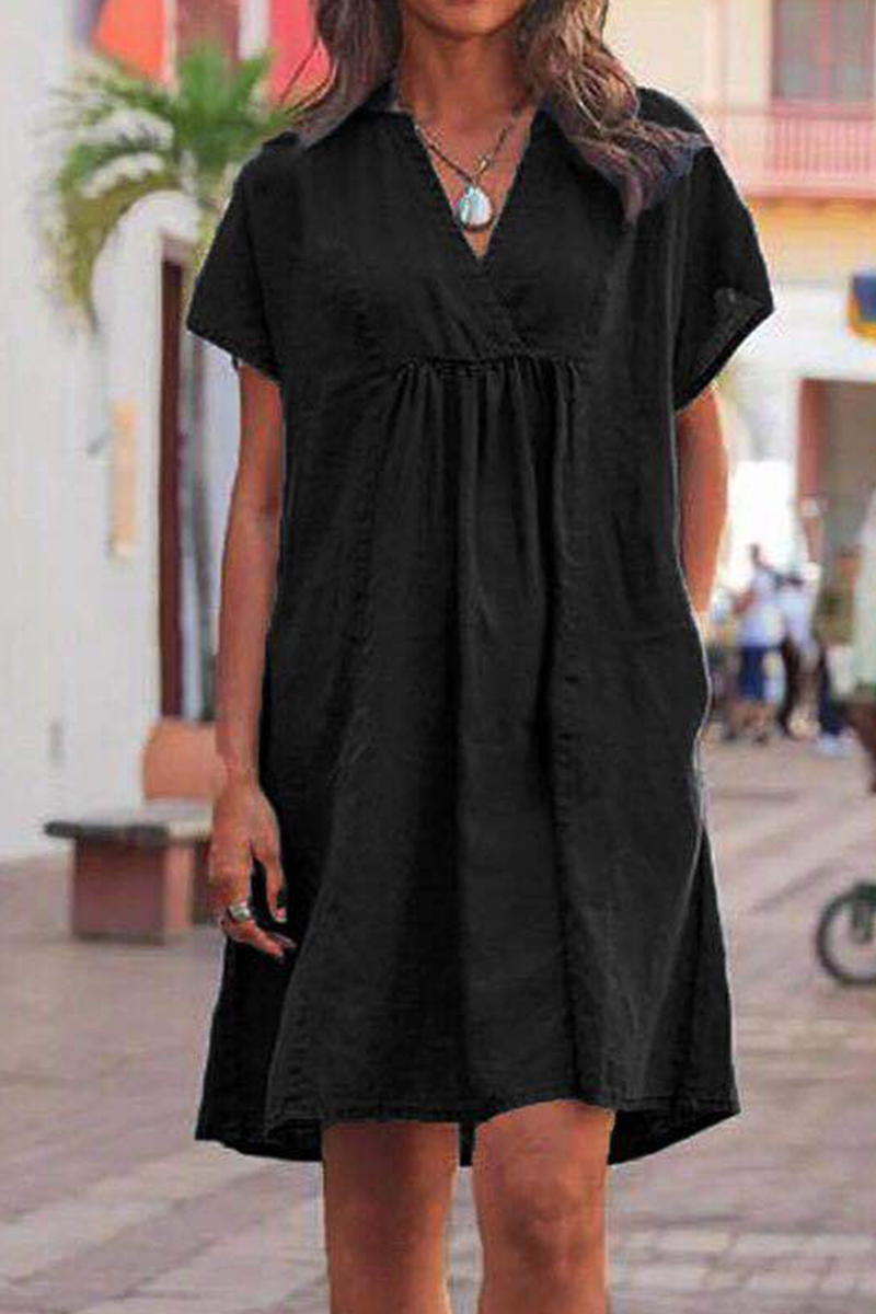 Raya - Comfortable Loose Dress with V-neck