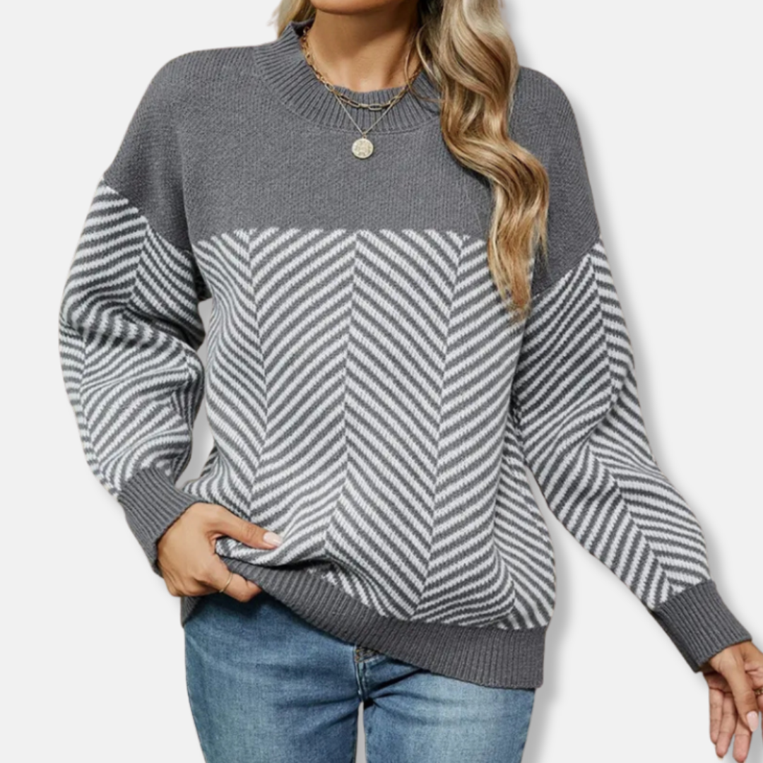 Women’s Sweatshirt – Relaxed Fit Knit – Chevron Pattern – Ribbed Crew Neck – Long Sleeve