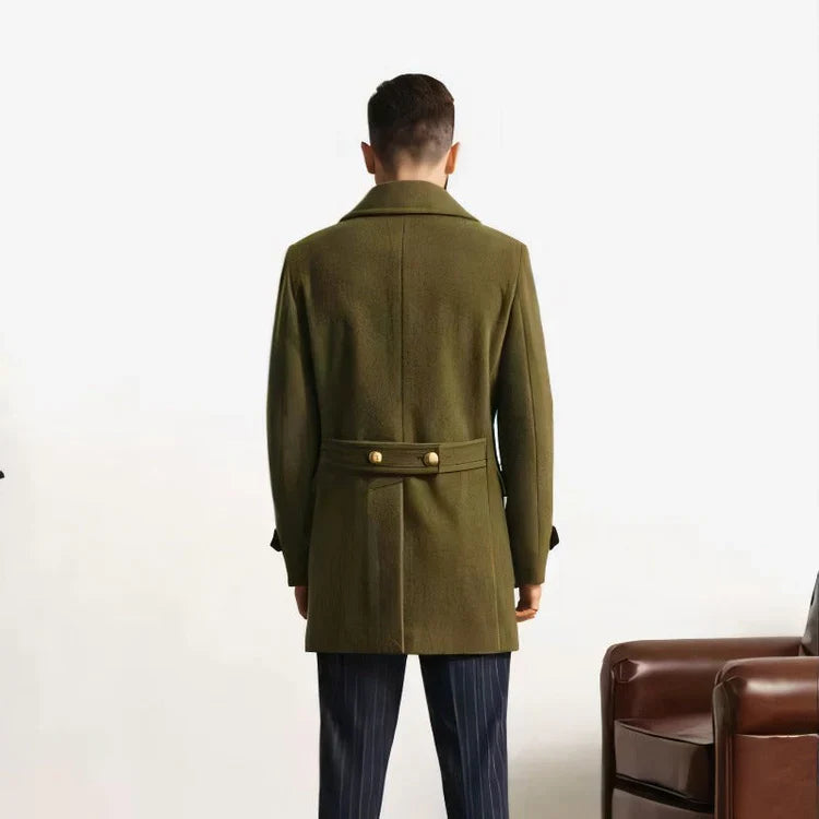 Men's double-breasted coat for timeless elegance