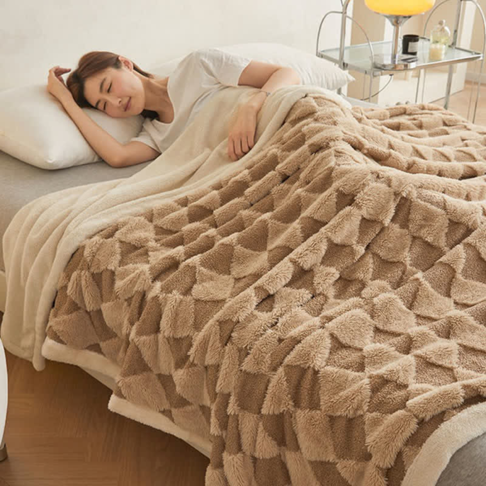 Plush Tufted Diamond-Pattern Throw Blanket
