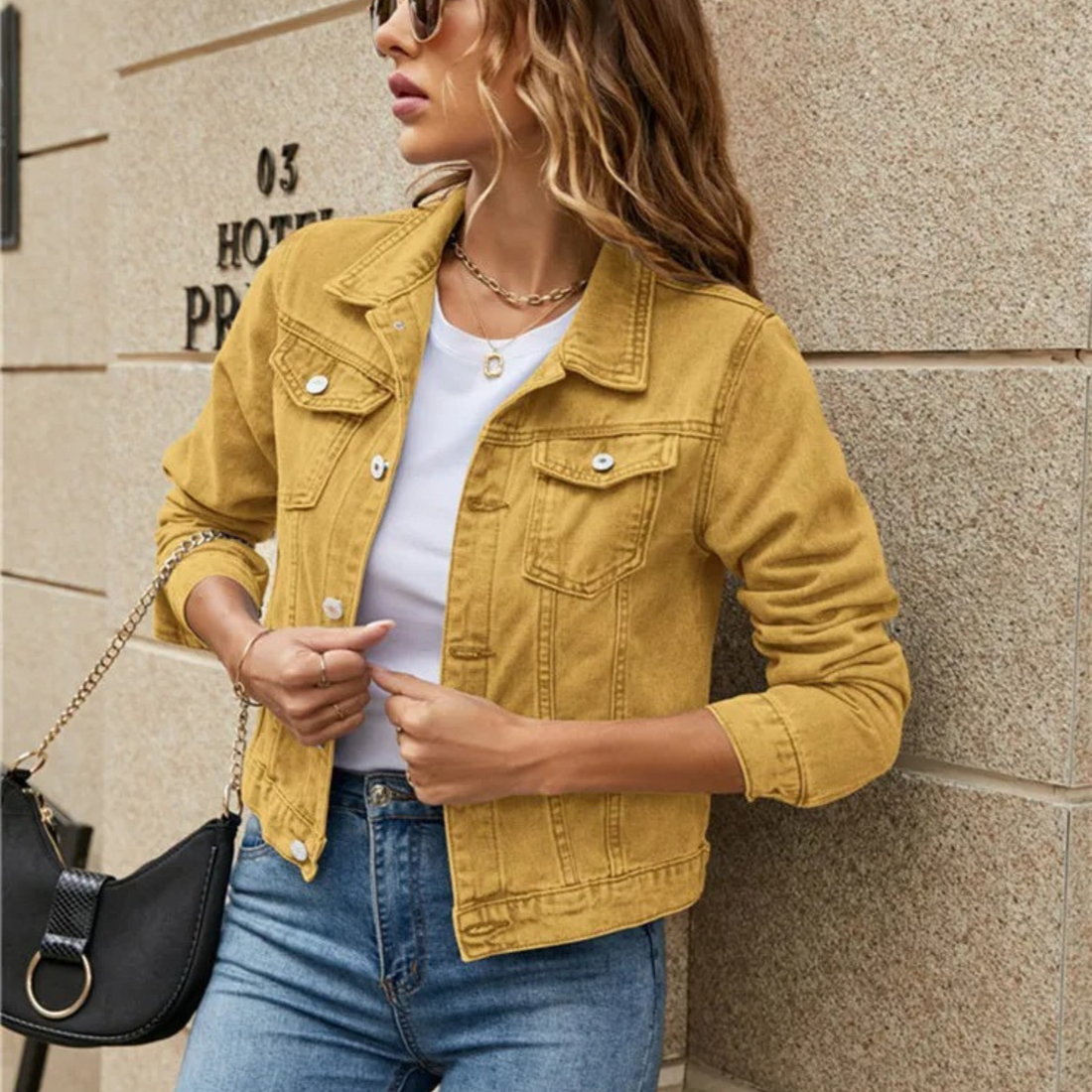 Bella - Women's Denim Jacket with Lapel Collar