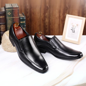 Men's casual slip-on leather dress shoes