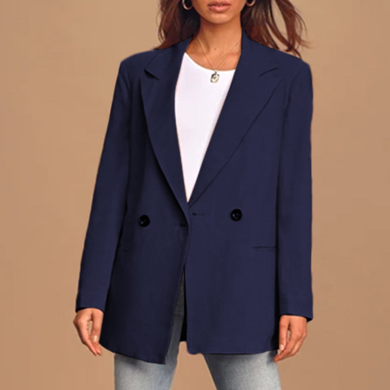 Women's double-breasted blazer for smart-casual style