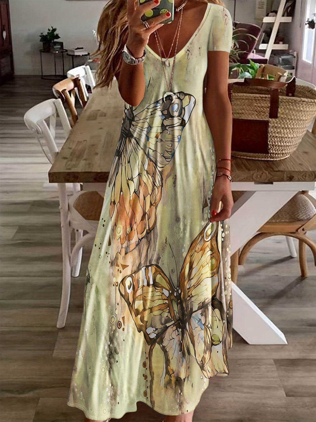 Women's Maxi Dress - Flowing A-Line Fit - Short Sleeve Scoop Neck - Butterfly Print Casual Wear