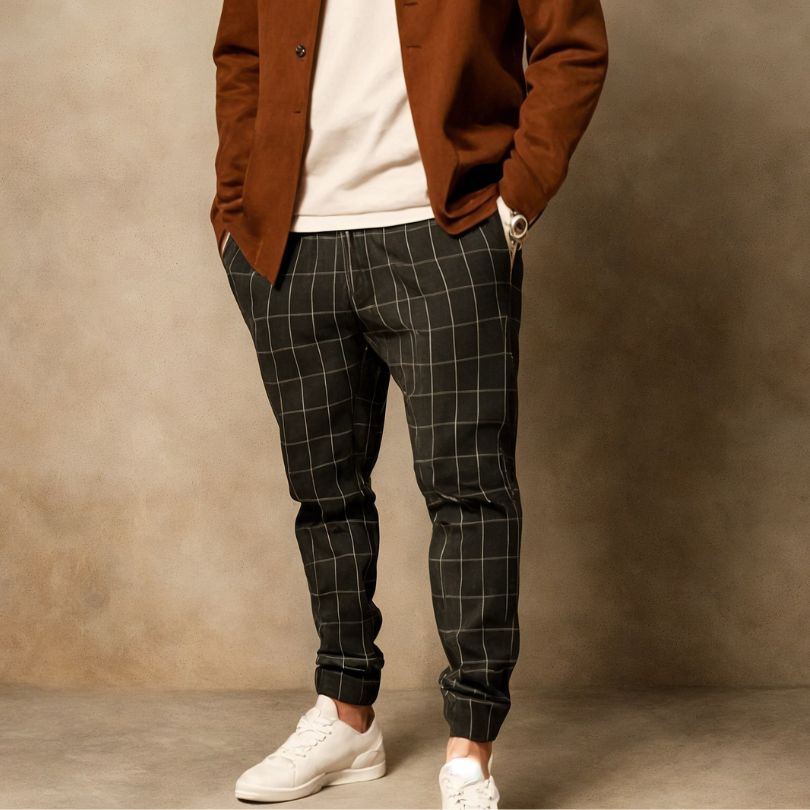 Men's casual striped pants with drawstring closure