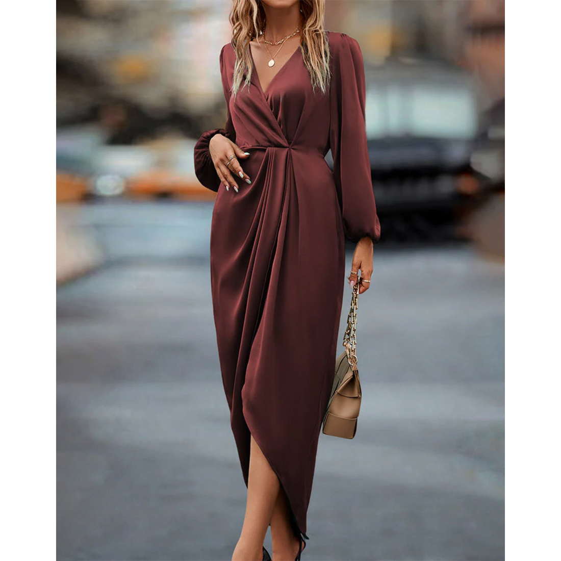 Janet - Elegant V-Neck Lantern Sleeve Dress