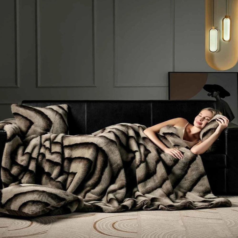 Faux Rabbit Fur Ruched Throw Blanket