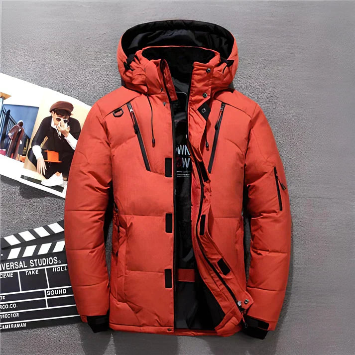 Men's insulated winter parka for extreme cold