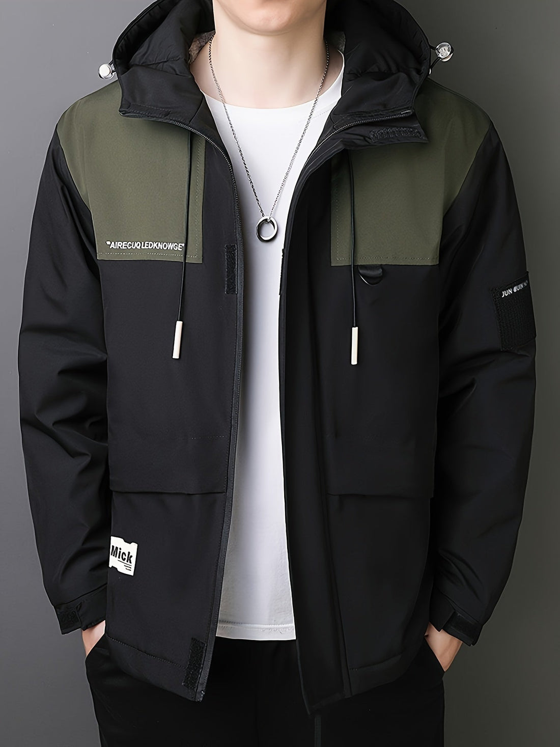 Trendy windproof and waterproof jacket for men with hood