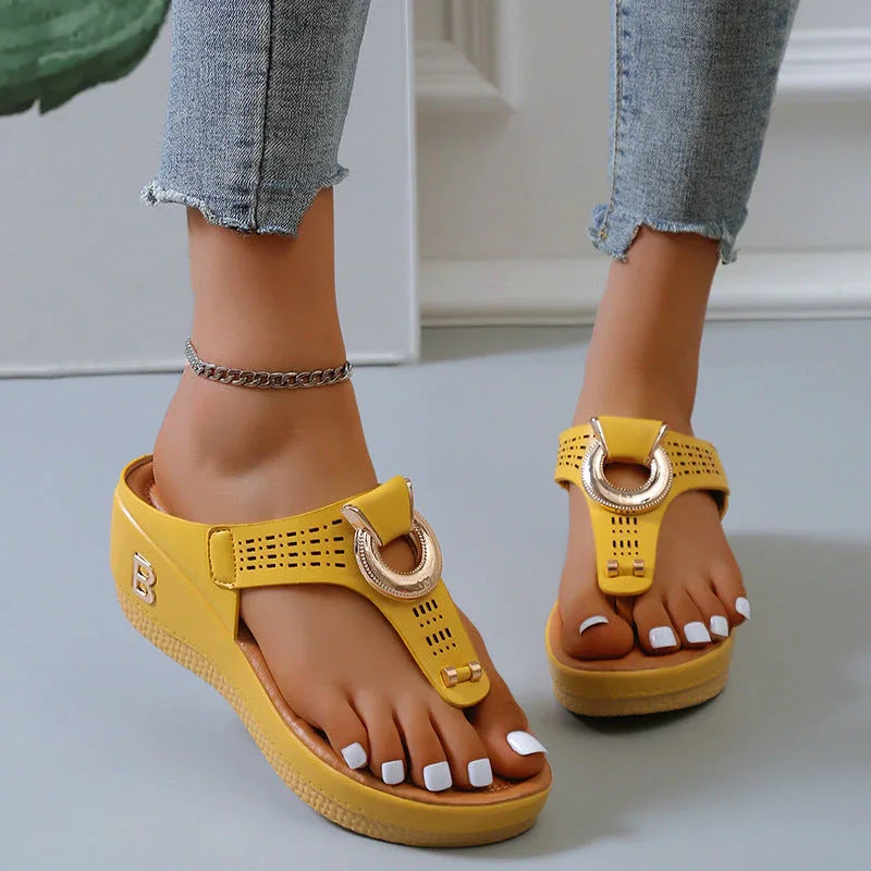 Kenna - Flip Flop Sandals