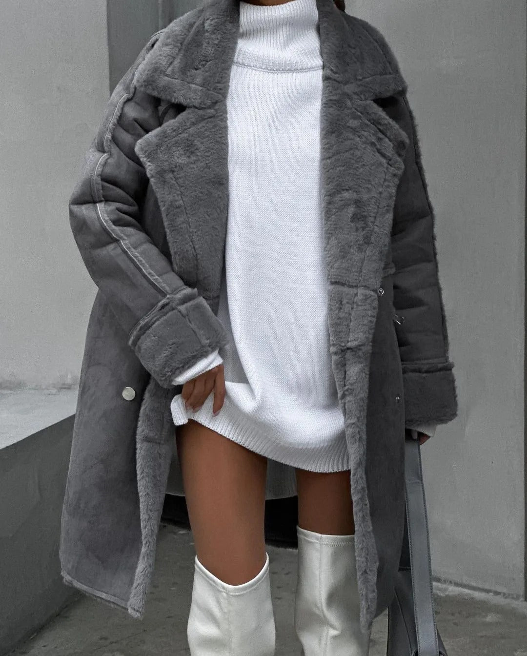 Women's long coat with plush lining