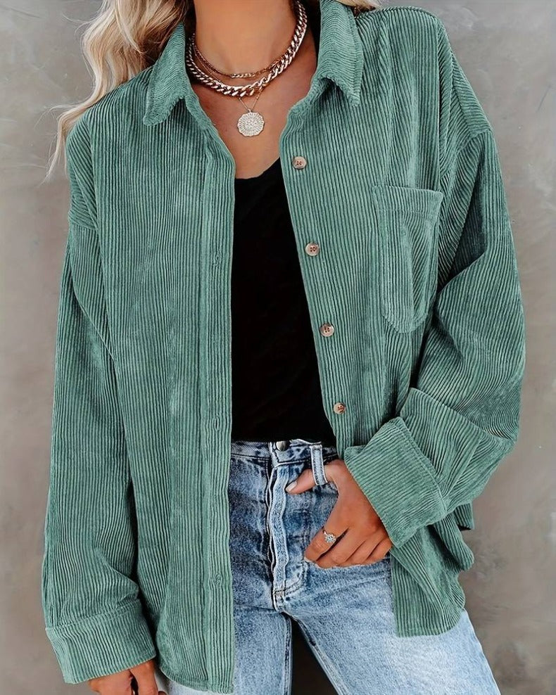 Women's oversized corduroy shirt for casual chic