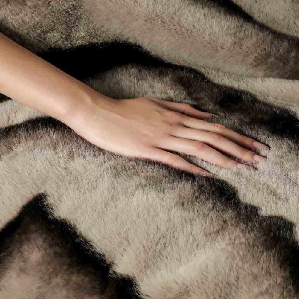 Faux Rabbit Fur Ruched Throw Blanket