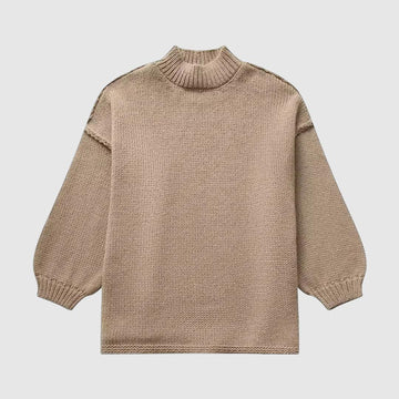 Women's oversized knit sweater for cozy chic style