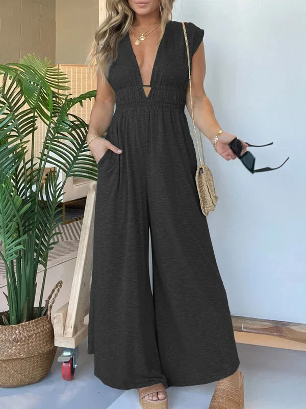 Mare - Comfy Jumpsuit with V-neck