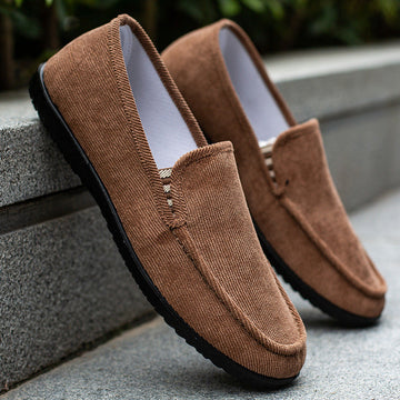 Men's corduroy casual loafers for everyday wear