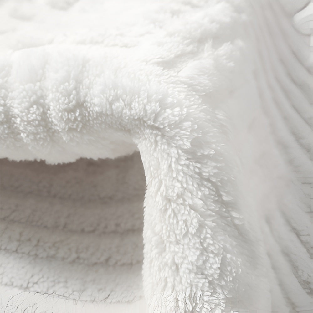 Plush Microfiber Tufted Bath Mat