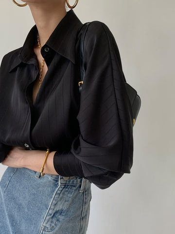 Leah - oversized button up collared shirt