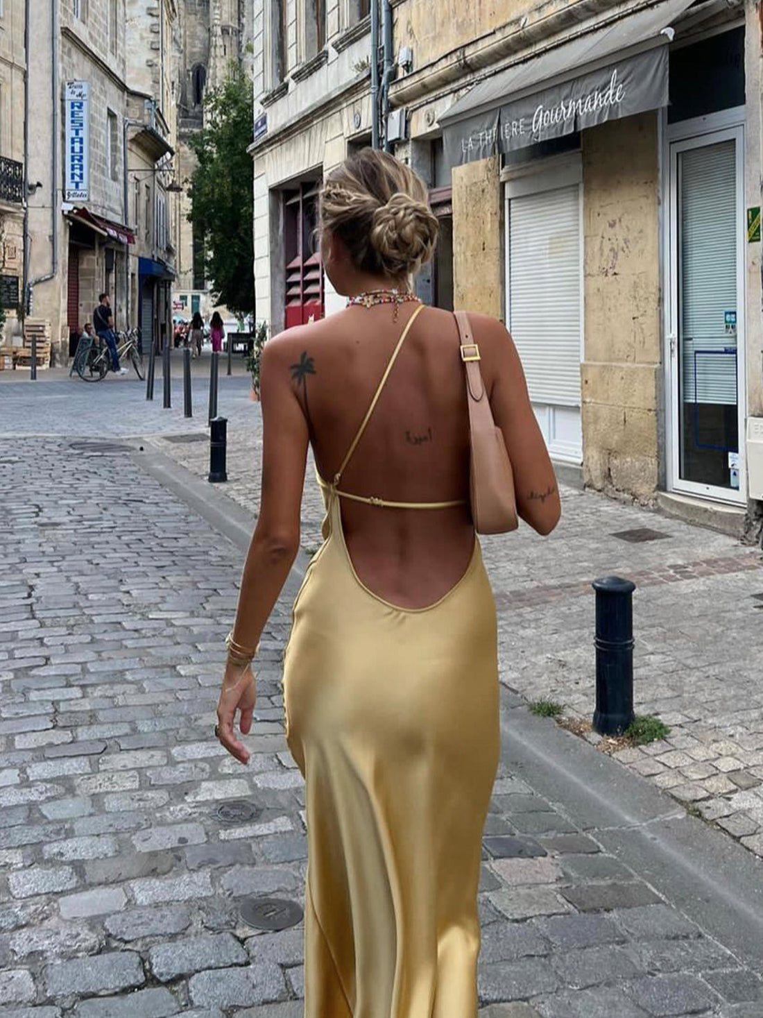 Miranda - elegant open back slit long dress