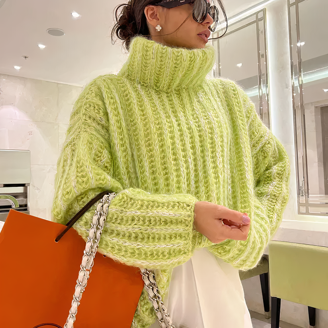 Women's chunky turtleneck sweater