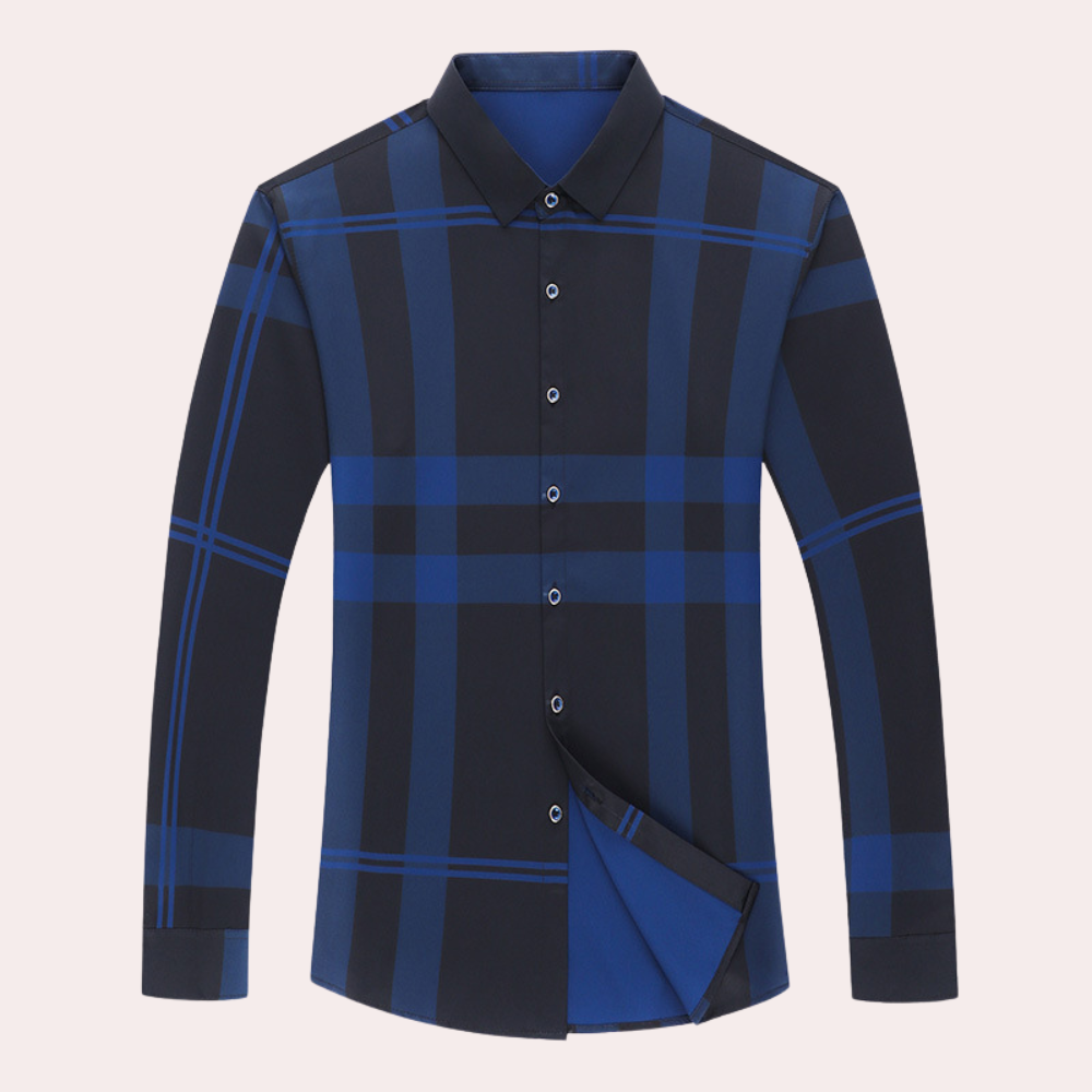 Men's stylish plaid button-up shirt