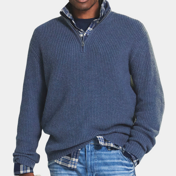 Men's slim fit knitted sweater with stand collar