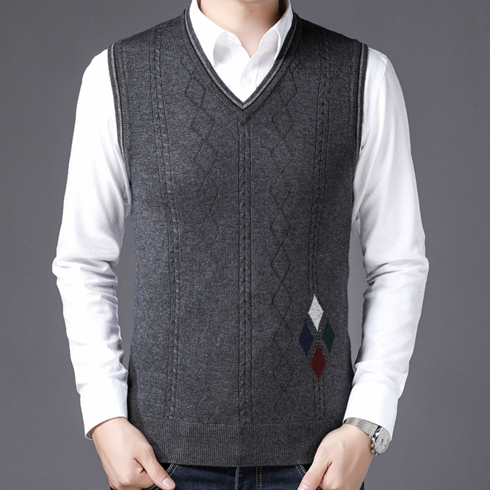 Men's casual wool vest for effortless autumn style