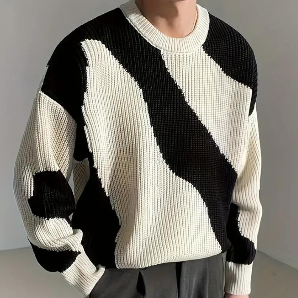 Men’s loose fit contrast color sweater