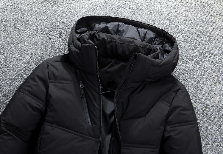 Men's quilted puffer jacket with detachable hood