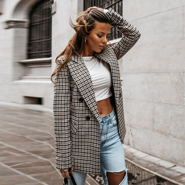 Women's checkered double-breasted blazer