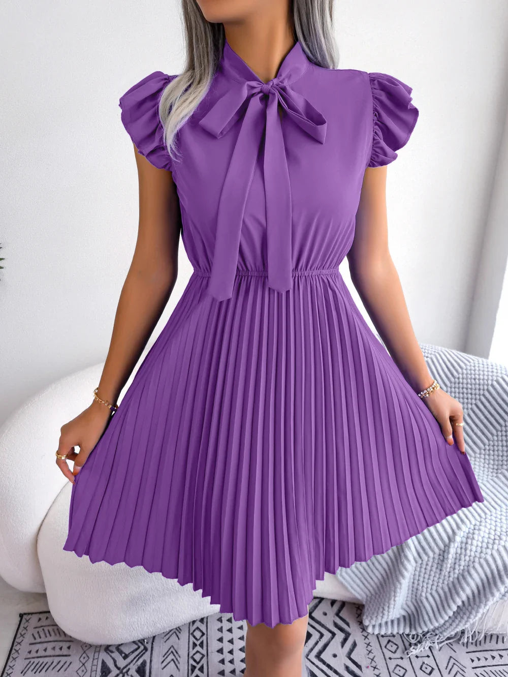 Elegant Pleated Summer Dress with Bowknot for Women