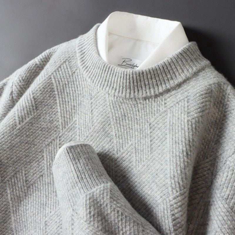 Men's round neck loose knitted sweater