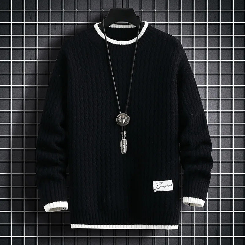 Round neck knitted sweater for men