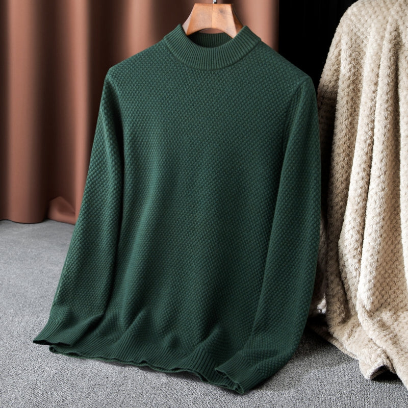 Round neck log sleeve pullover for men