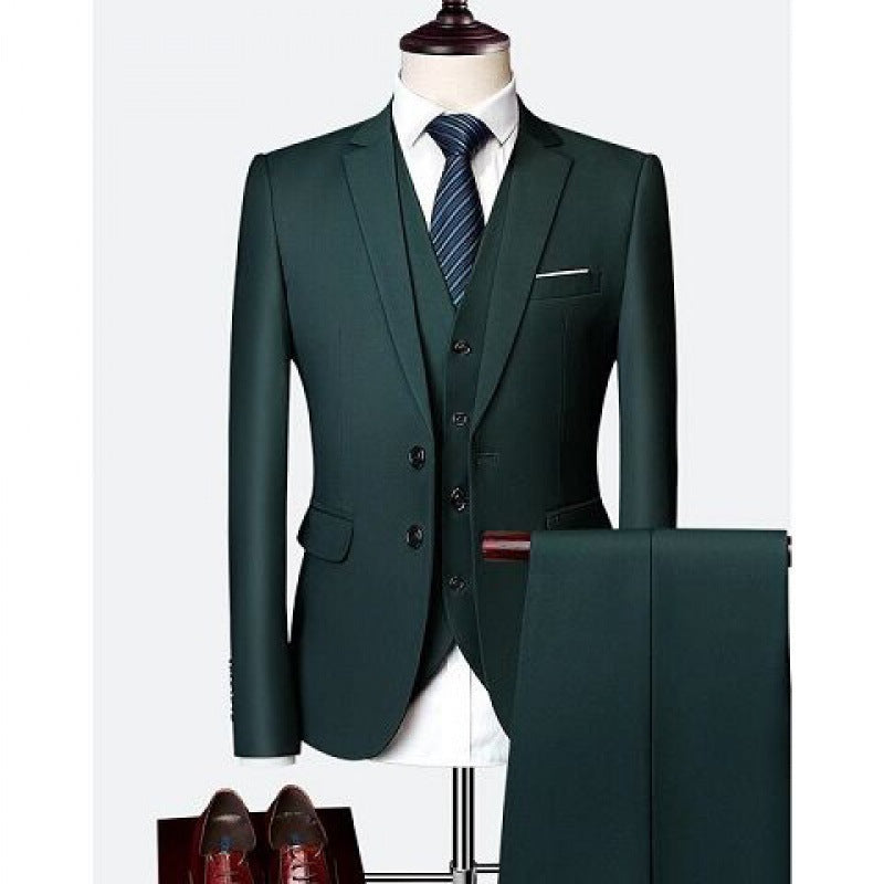 Three-piece men's business suit set with vest and trousers