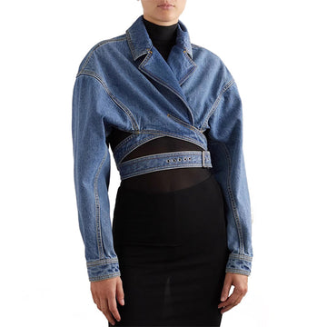 Women's cropped denim jacket for an edgy look