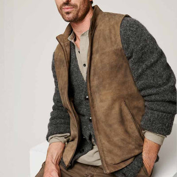 Men's warm winter vest with zipper closure