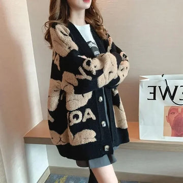 Women's knitted button-up cardigan