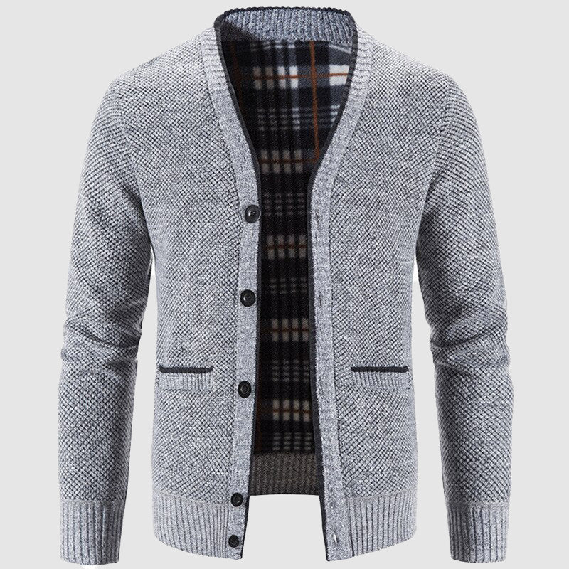 Men's warm v-neck cardigan with plaid lining