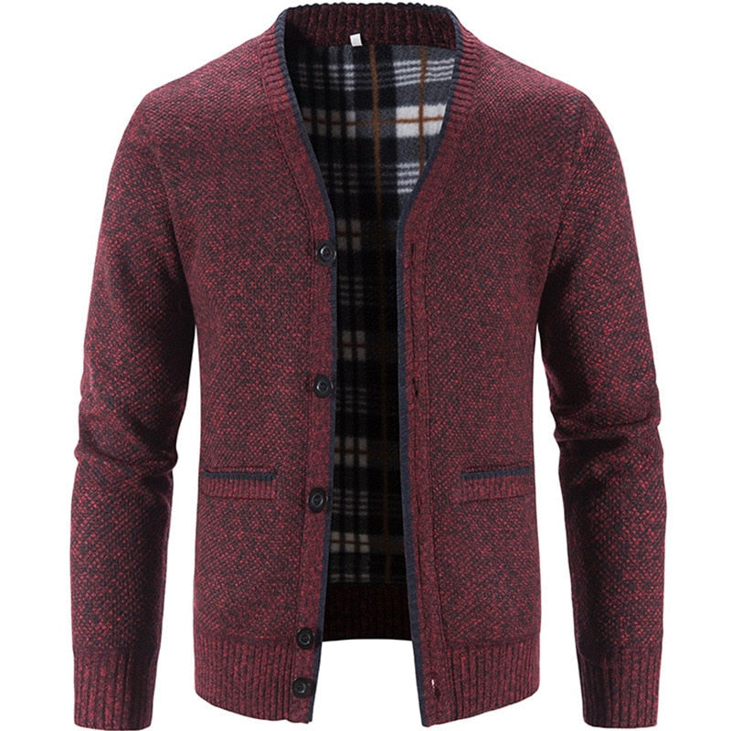 Men's warm v-neck cardigan with plaid lining