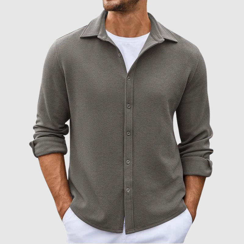 Men's long sleeve knit shirt with button closure