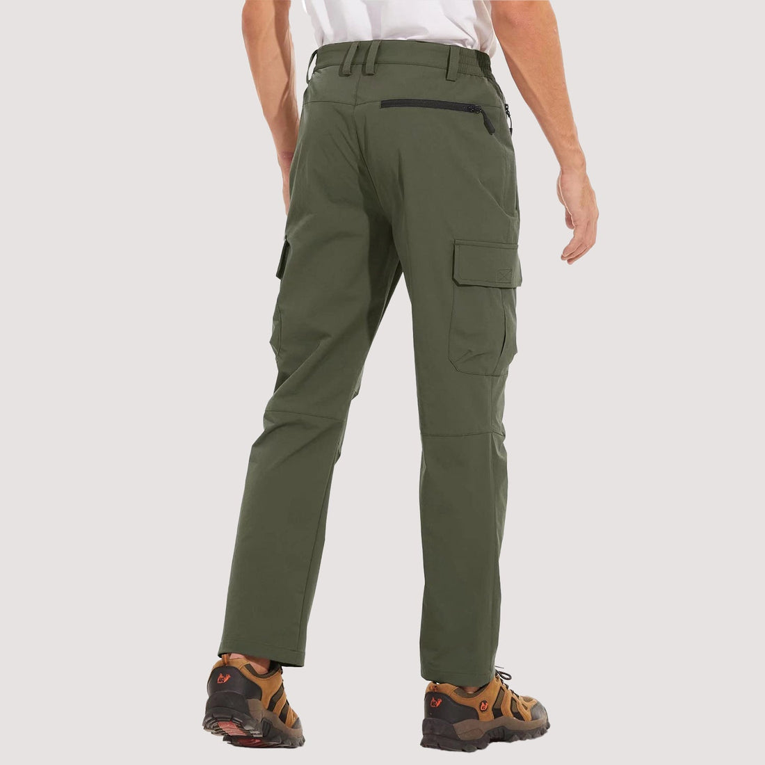 Lightweight cargo pants for men