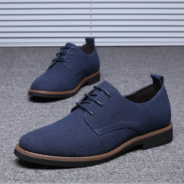 Men's casual-formal shoes with lace-up closure