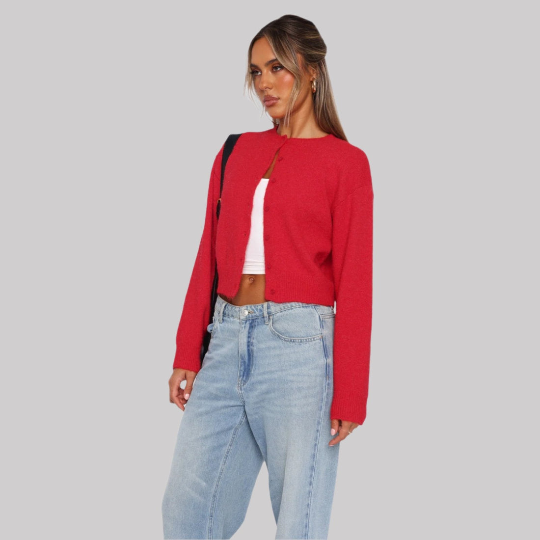 Women's cozy cropped cardigan for effortless style