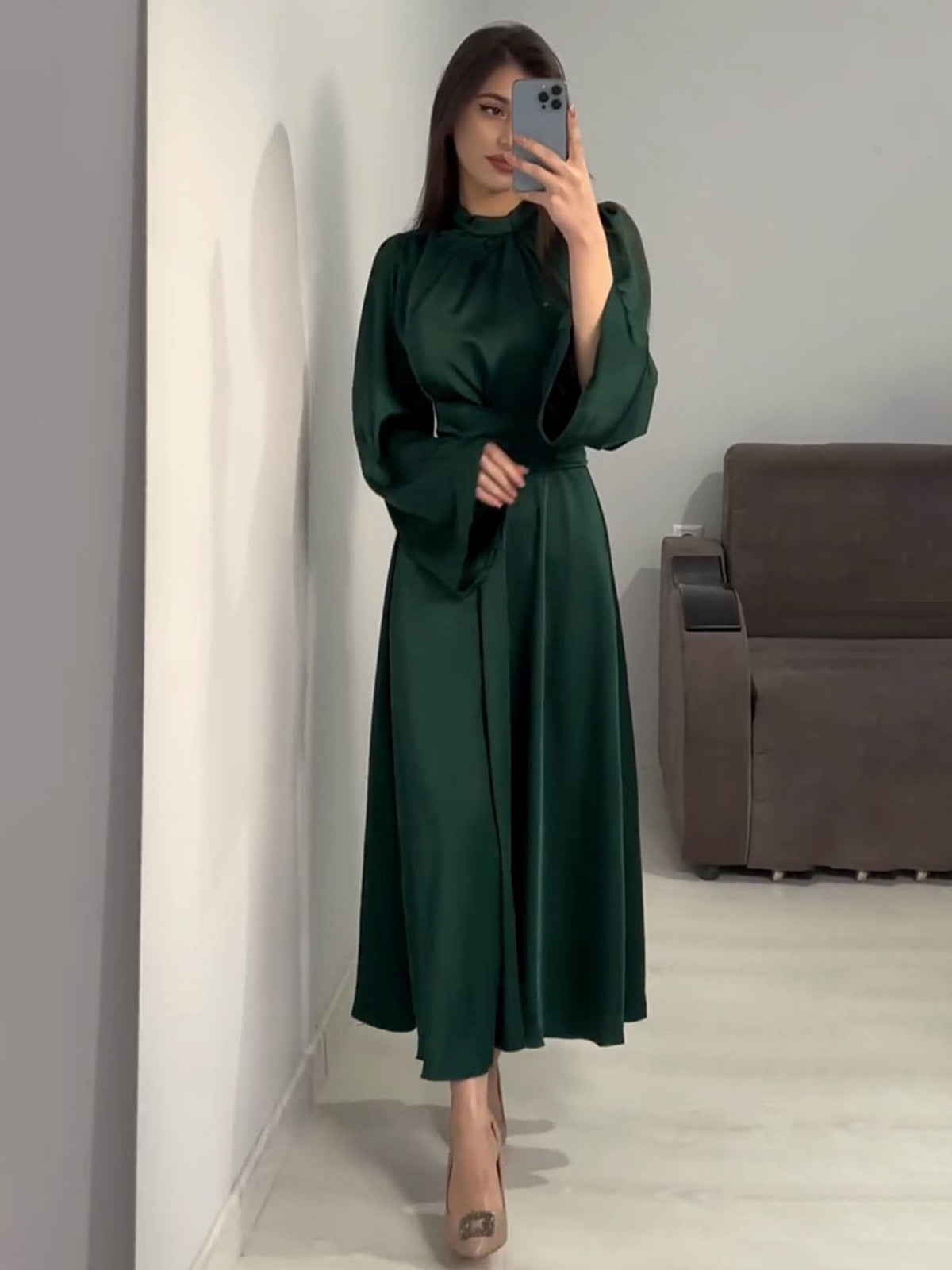 Women's Elegant Maxi Dress - Long Flare Sleeves - Cinched Waist