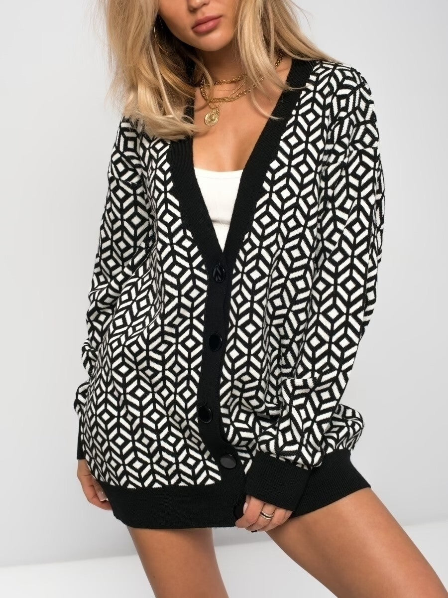 Women’s Knitted Cardigan – Oversized Fit – Wool Blend – V-Neck – Geometric Pattern – Button Front